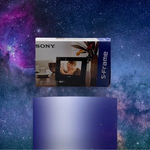 Sony S-Frame 7" Digital Photo Frame Picture Clock With Remote Model DPF-D72N